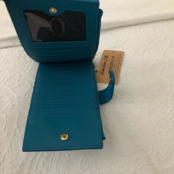 Maze Exclusive MultiCard Case Wallet, NWT - Picture 3 of 7